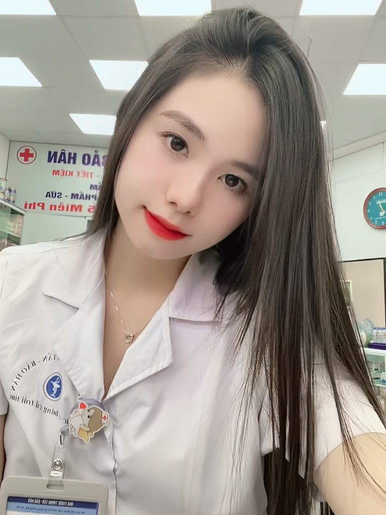 Hằng Dược Sĩ